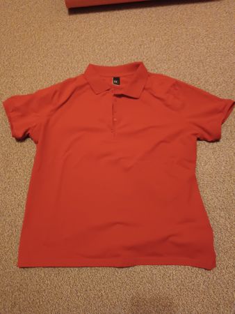 T-Shirt 4 Stück rot, gelb, orange, grau Grösse 48 ungetragen