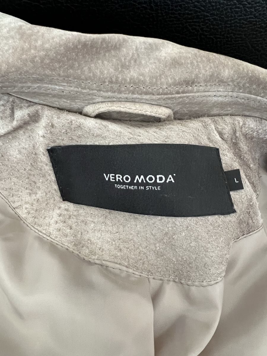 Vero Moda Giacche: Lederjacke Vero Moda – Nuovo (secondo la descrizione) da St.Gallen venduto da Shopaholic5 2