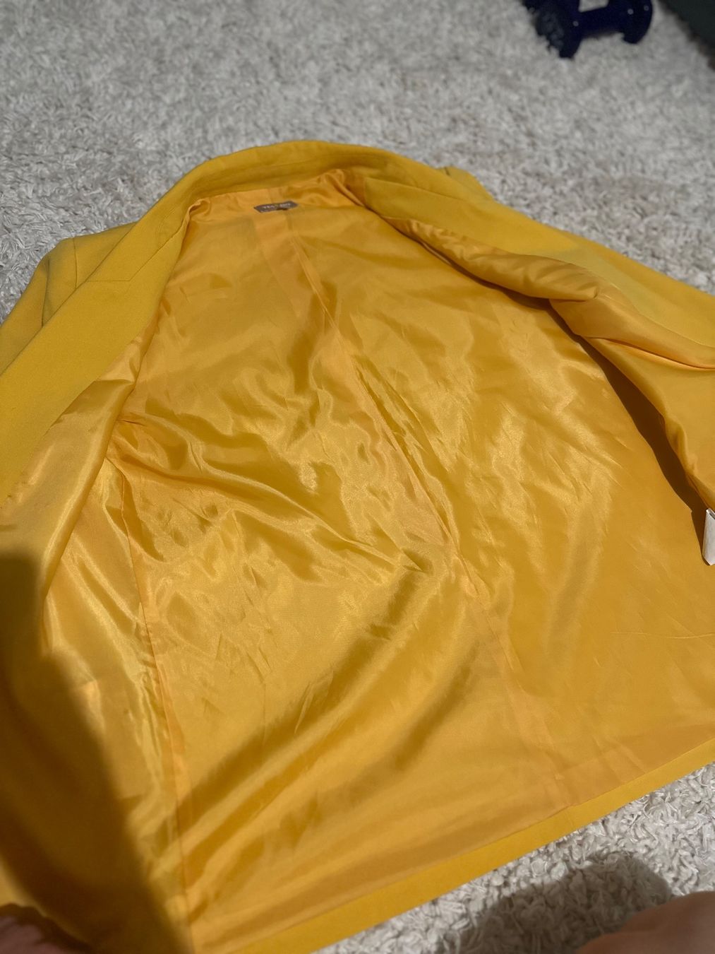 Giacche: Gorgeous yellow blazer for spring, size M, great condition! – Nuovo (secondo la descrizione) da Genève venduto da alyonavinogradova 2
