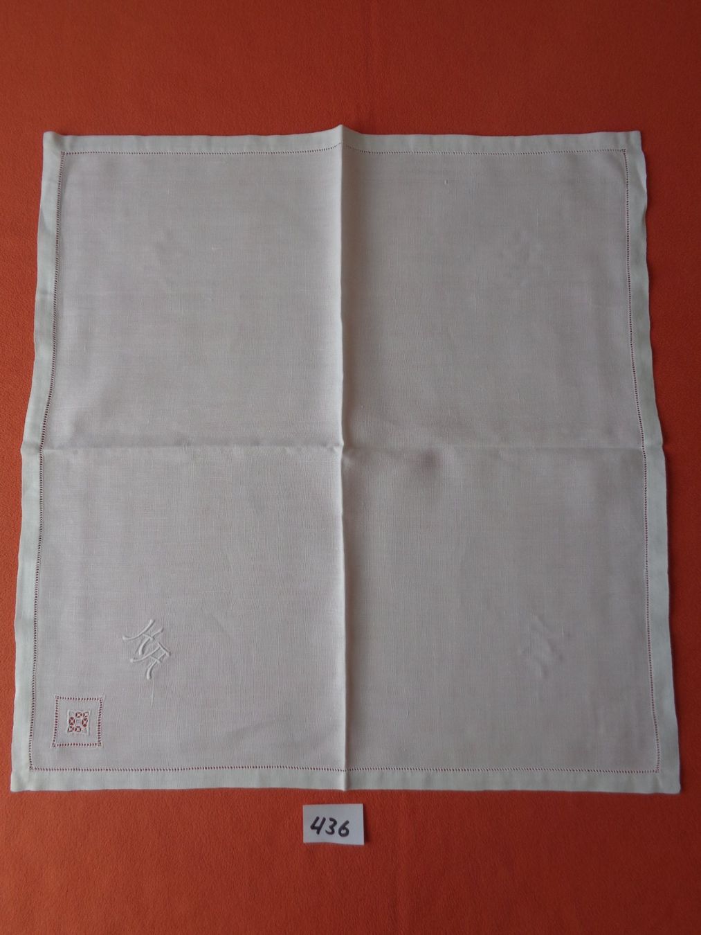 Bettwäsche: 2 Servietten oder Deckeli Grösse ca. 60 cm. x 60 cm. – Gebraucht aus Chur von omonia
