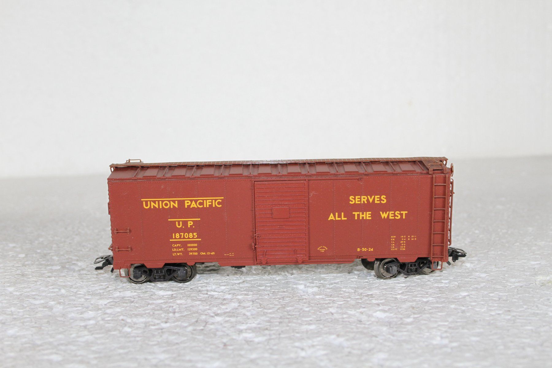 Märklin Modelleisenbahnen: Märklin Union Pacific US 187085 Box Car – Gebraucht aus Triesen von cor_62ts 3
