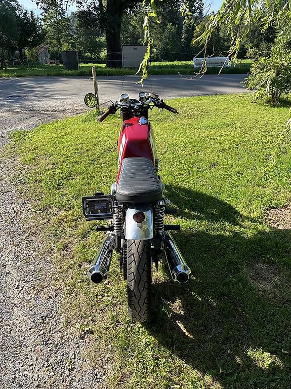 Yamaha Strada: Cafe Racer Yamaha XS 500 – Usato da Dürnten venduto da honnic 2