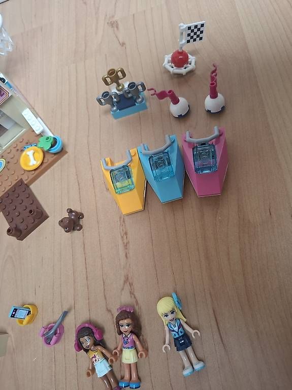 Spielzeuge: Lego Friends Junior – Gebraucht aus Utzenstorf von MvHagen 3