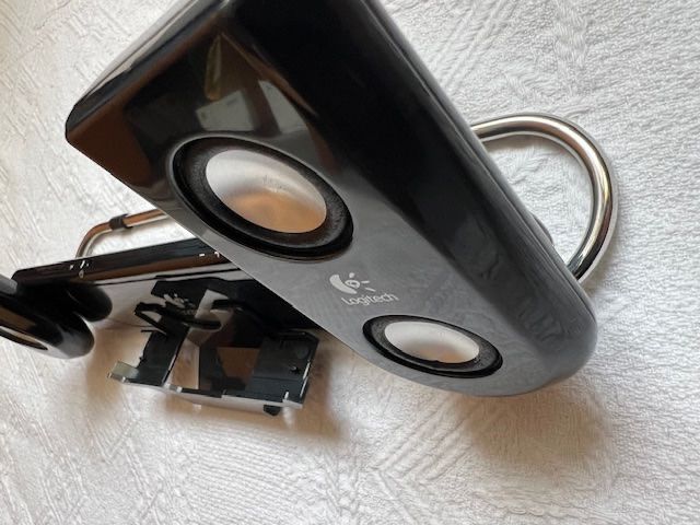 Logitech Casse acustiche: Logitech Lautsprecher – Usato da Zürich venduto da Mailfree 3