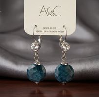 Design Ohrringe mit blauem Stein & Zirkonia - A&C neu