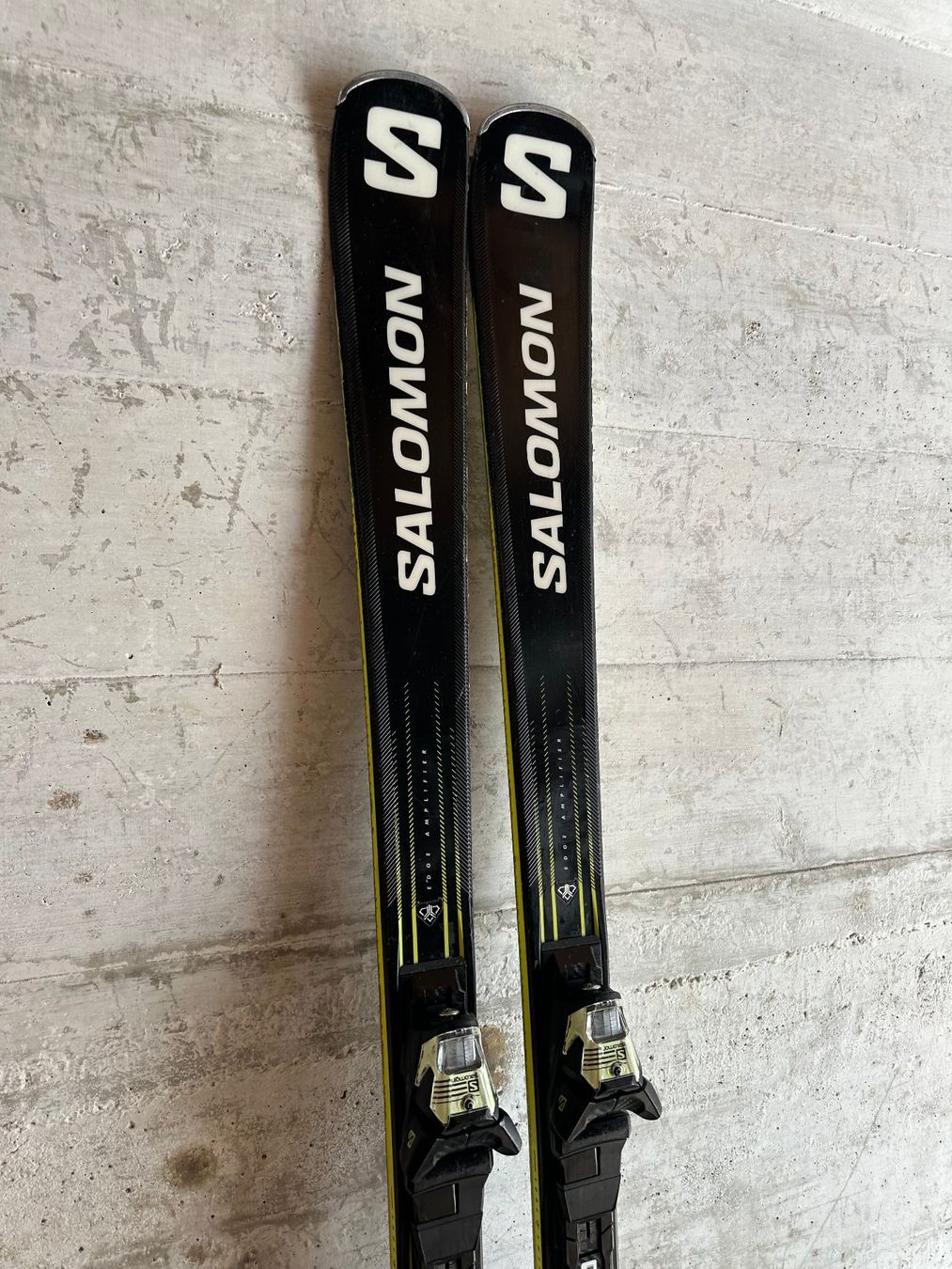 Salomon Skis: Salomon Ski 175CM – D'occasion à Emmenbrücke par karkarkar 1