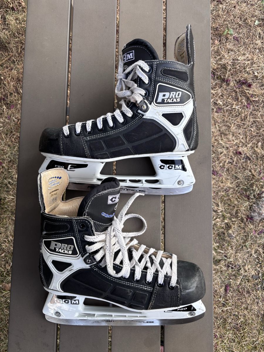 Ccm Patins à glace: CCM Tacks Pro, Grösse US 9, gebraucht – D'occasion à Röschenz par mplush