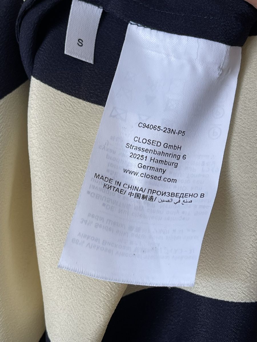 Closed Camicette: CLOSED Oversize Bluse Streifen Seide + Viskose Gr. S – Usato da Zürich venduto da Recode.Fashion 8