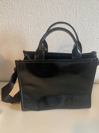 DKNY Handtasche schwarz
