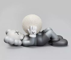 Kaws holiday Shanghai (grey)