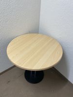 Runder Tisch Holzoptik