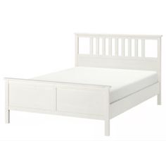 Bett mit Lattenrost und Matratze