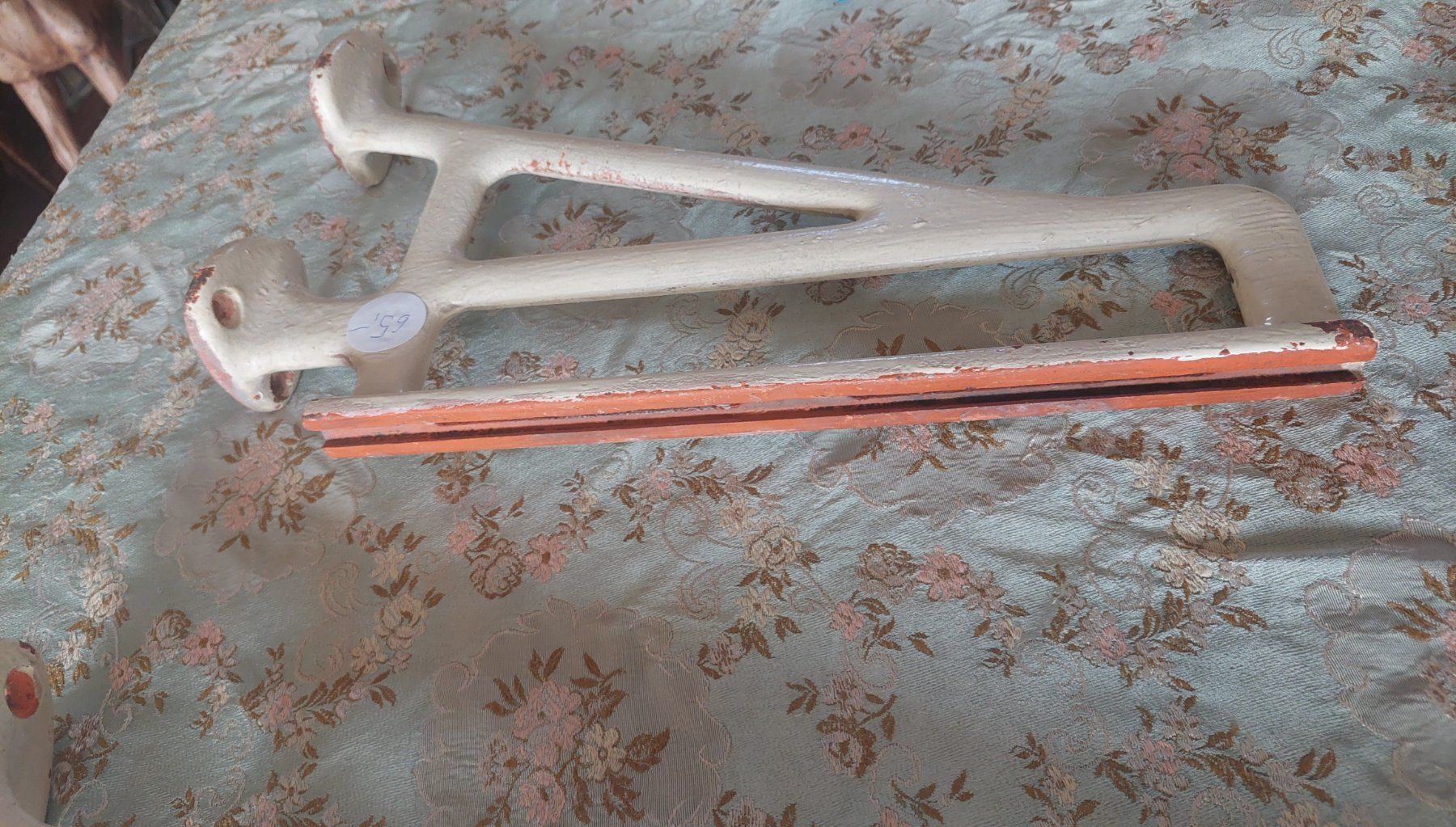 Console: Gusseisen Konsolen – Usato da Siblingen venduto da rantiques 1
