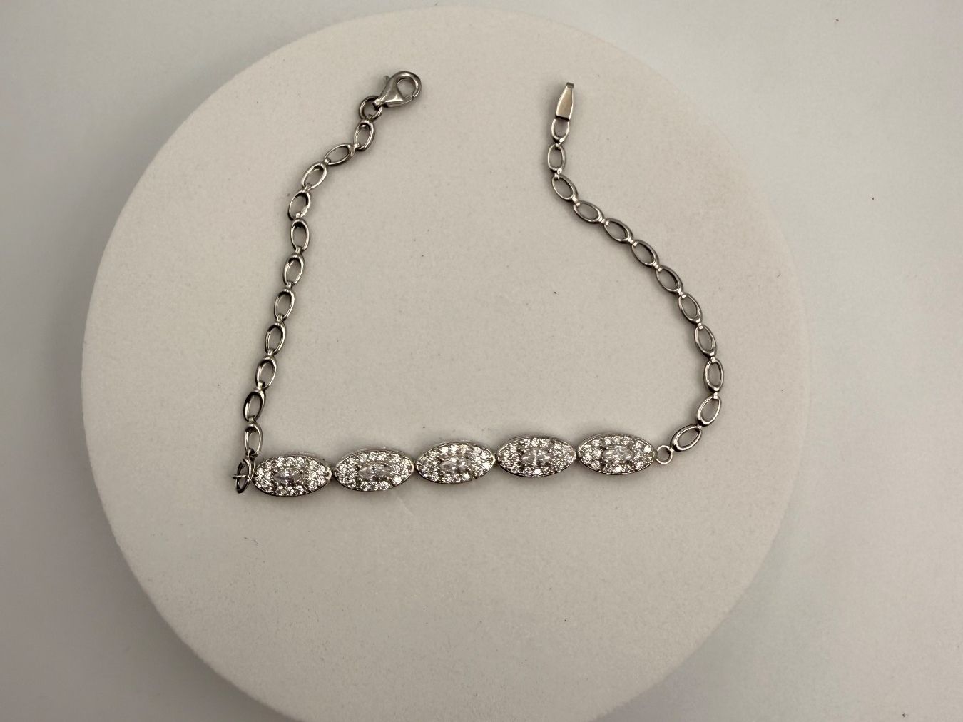 Armbänder & -reifen: Bracelet Silber 925 Zirkonia – Neu und originalverpackt aus Zug von gold.schmuck