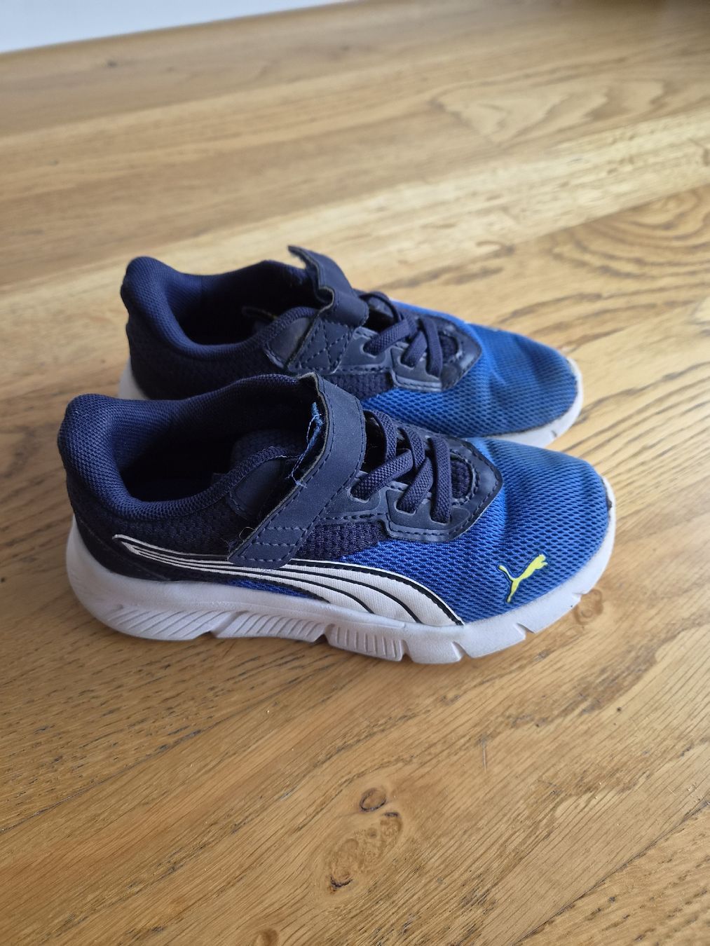 Puma Schuhe für Jungen: Turnschuhe / Sneaker  – Gebraucht aus Bern von hirse03 1