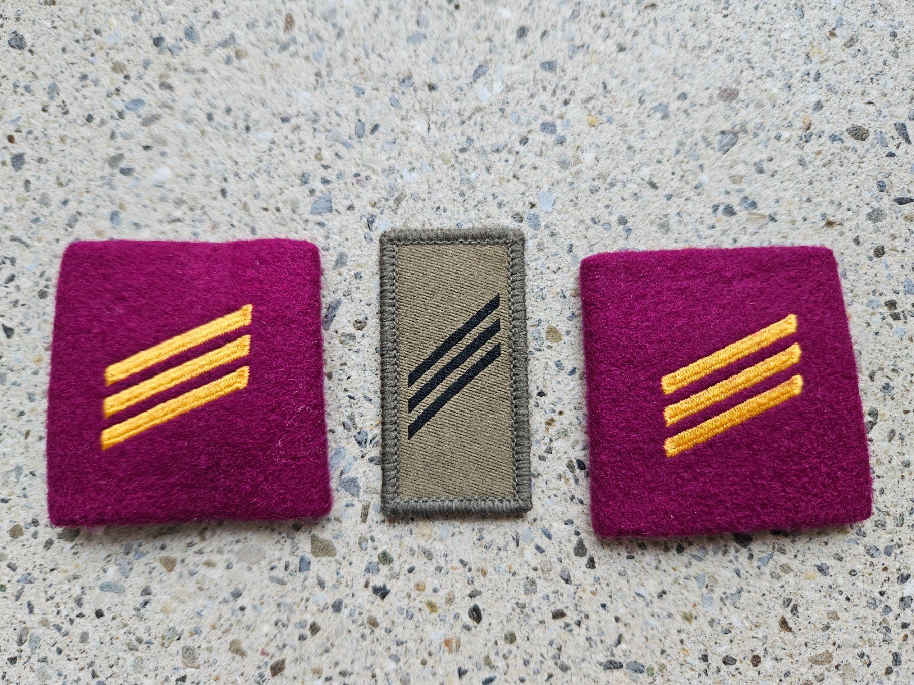 Placchette & Badge: Obergefreiter Set Logistik – Nuovo e nell'imballaggio originale da Riedholz venduto da fr_sIruP