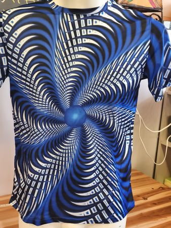 T-Shirt blau schwarz mit Muster Grösse L guter Zustand(A83)