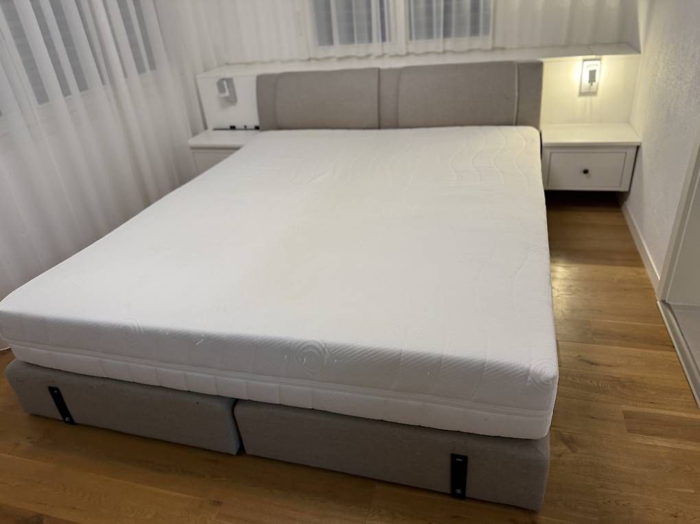 Letti: Boxspringbett XXL, Nachttische, Box hinten – Usato da Wettingen venduto da Dobleday 2