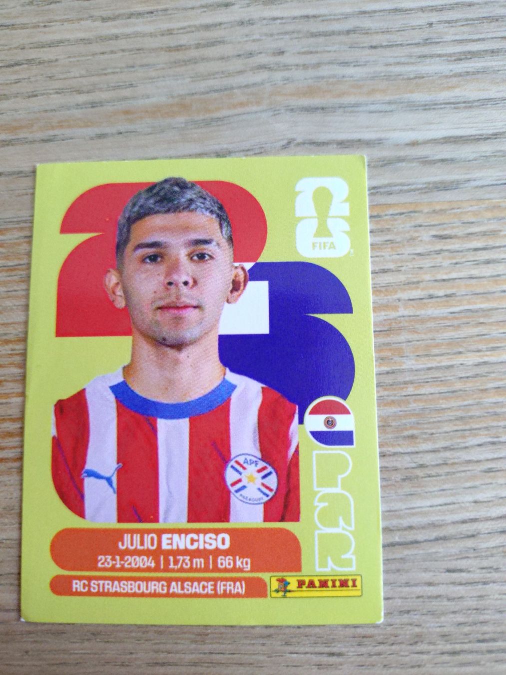 Panini Carte collezionabili: Panini Sticker PAR 15 Julio Enciso  – Nuovo e nell'imballaggio originale da Steinmaur venduto da Cinderella309