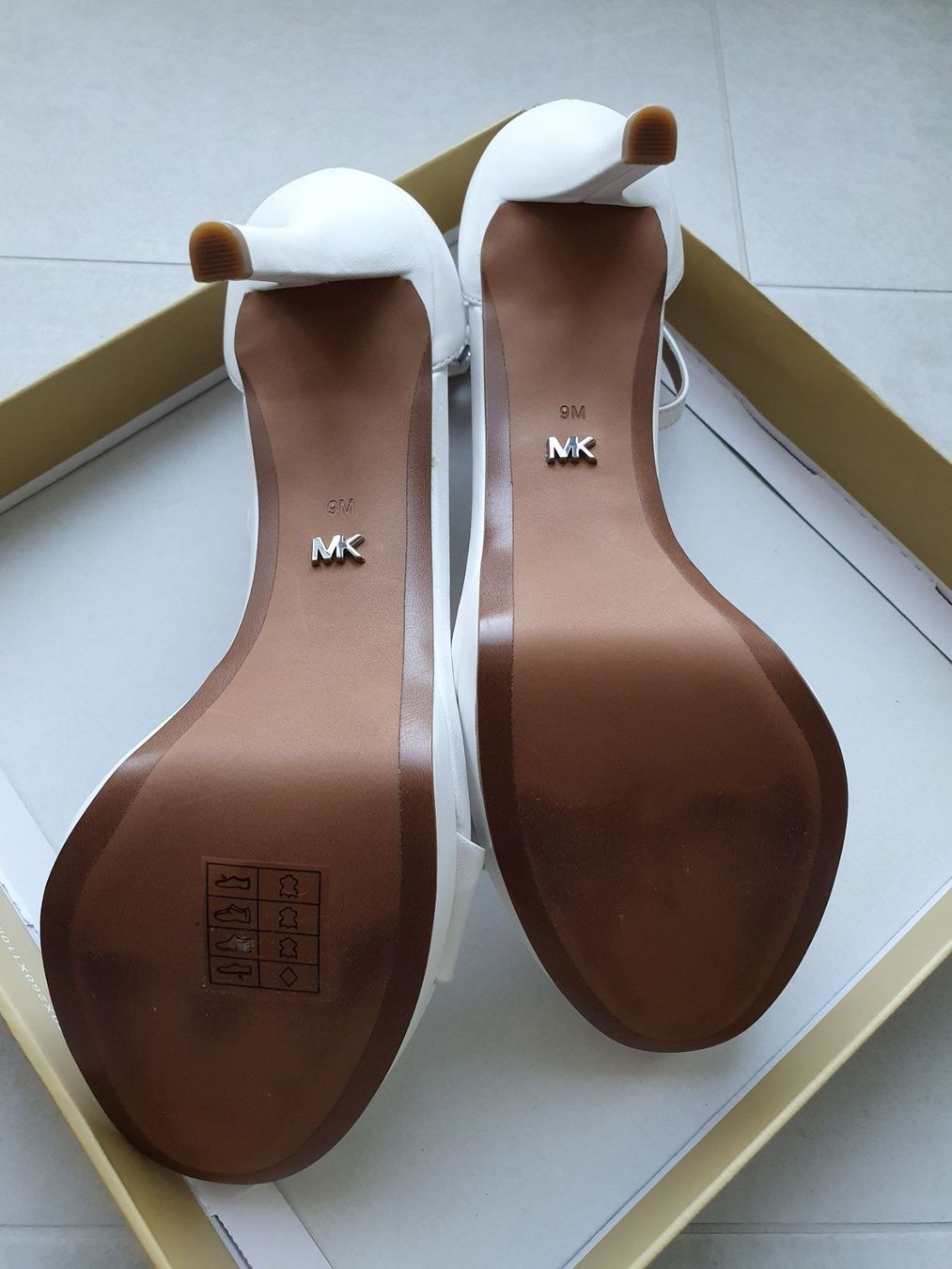 Michael Kors Scarpe da donna: Michael Kors White Leder Stöckelschuhe Grösse 40 – Nuovo e nell'imballaggio originale da Zürich venduto da Leica.C89 7
