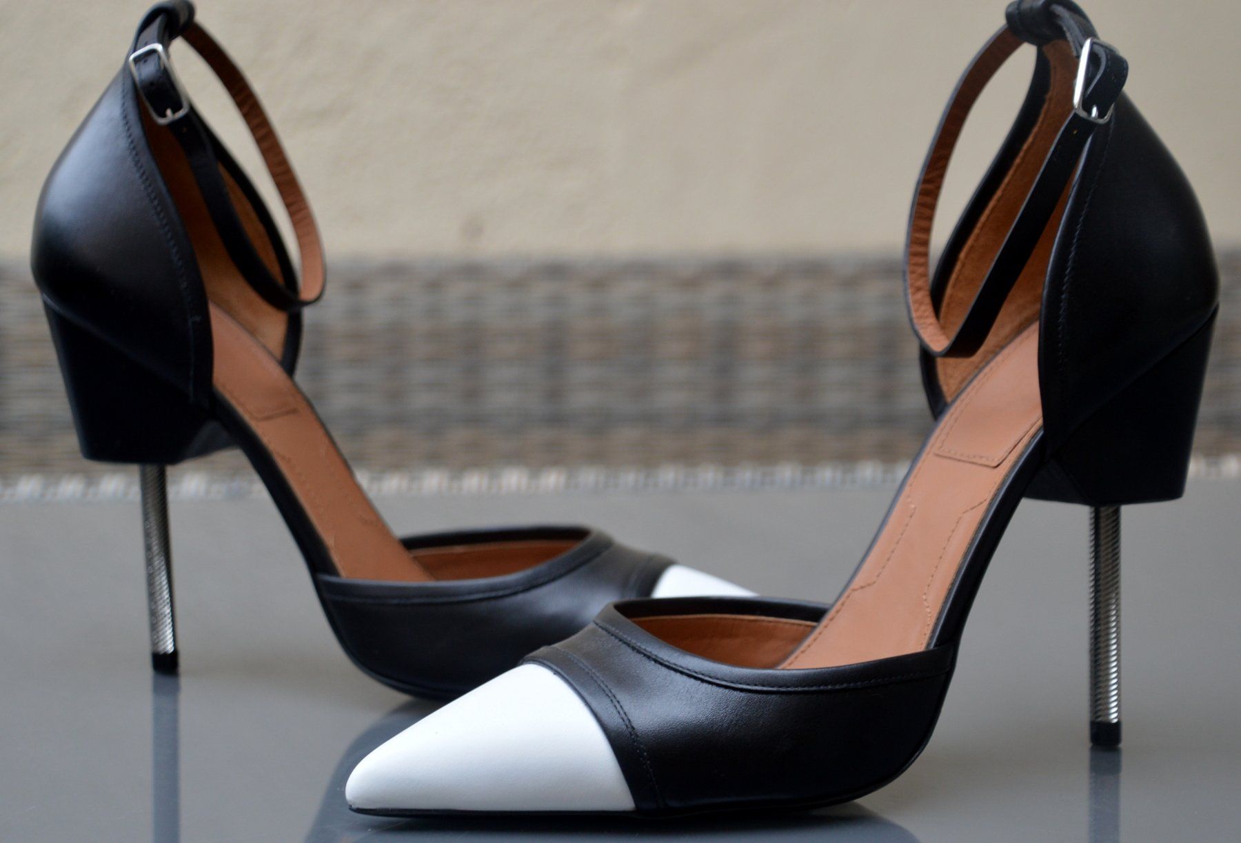 Givenchy Scarpe da donna: Pumps Givenchy .39 – Usato da Collonges venduto da Auganien 5
