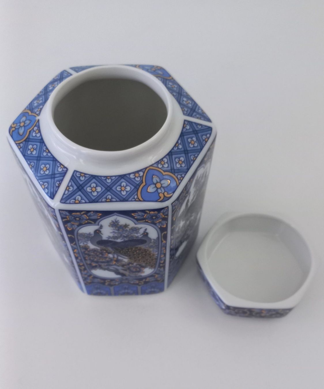 Vasi & Recipienti: Sechseckige Vorratsdose mit Deckel, Japan – Usato da Bévilard venduto da Orscha 2
