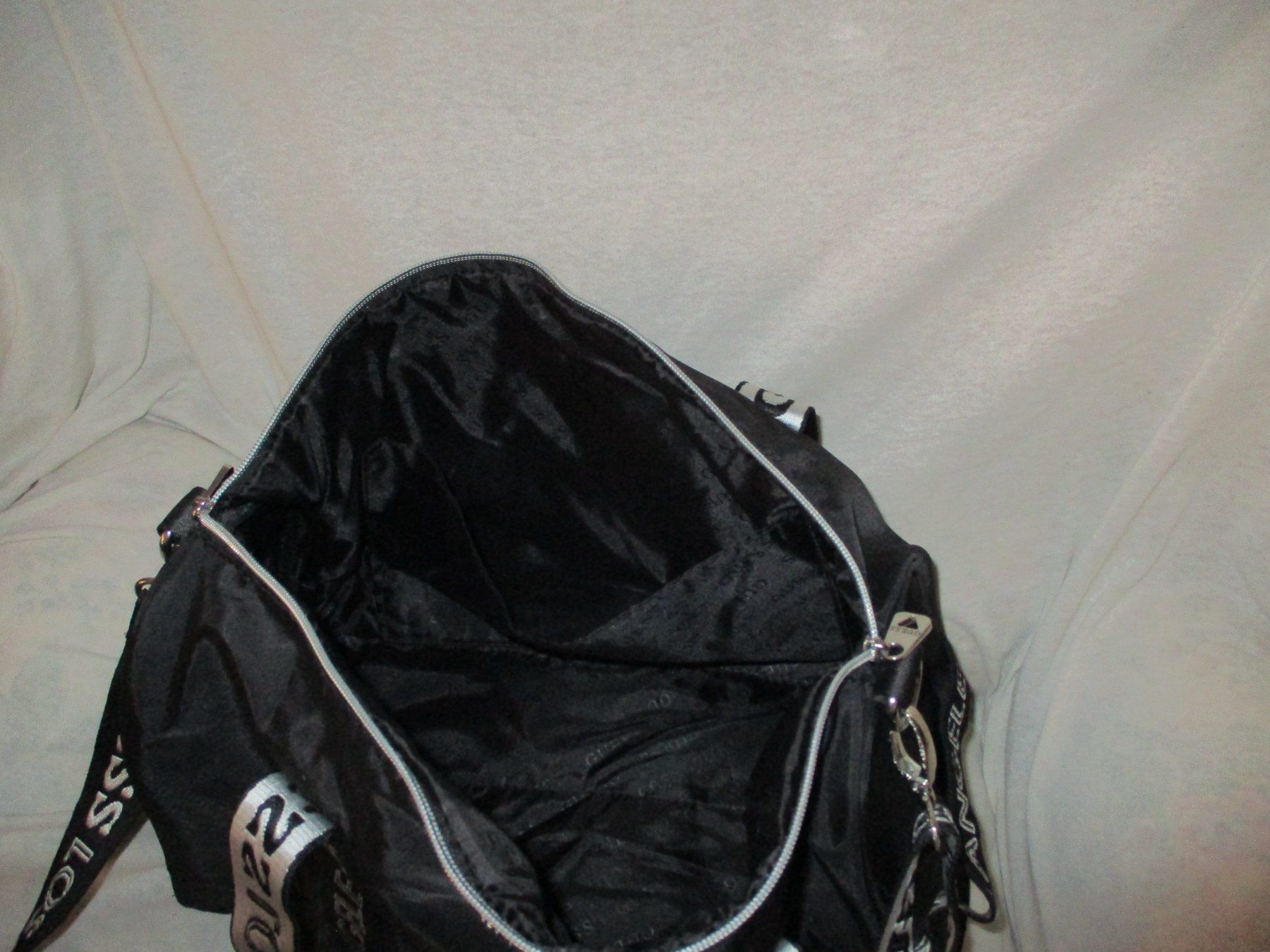Guess Borse: Tasche Guess Los Angeles – Usato da Dietikon venduto da mad_7fpf 4