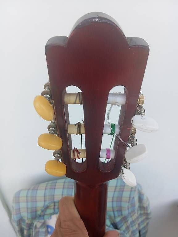 Strumenti musicali: Linkshänder Schüler Gitarre Ariana – Usato da Basel venduto da Petergunn 4