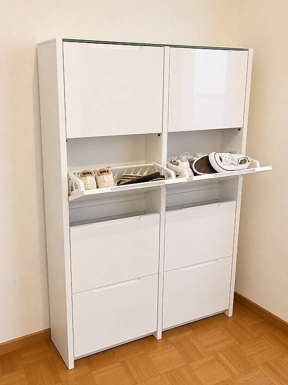 Armoires: Schuhschrank weiss – D'occasion à Kriens par minuB 1