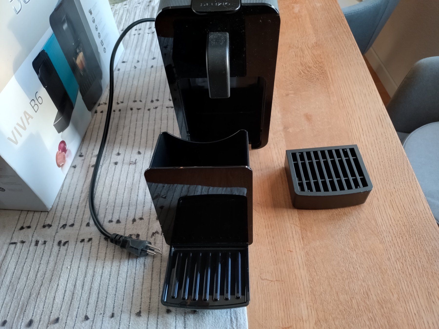Delizio Kaffeemaschinen & Espressomaschinen: Delizio Viva B6 Kapselmaschine – Neu (gemäss Beschreibung) aus Schwarzenbach SG von alpechruezer 2