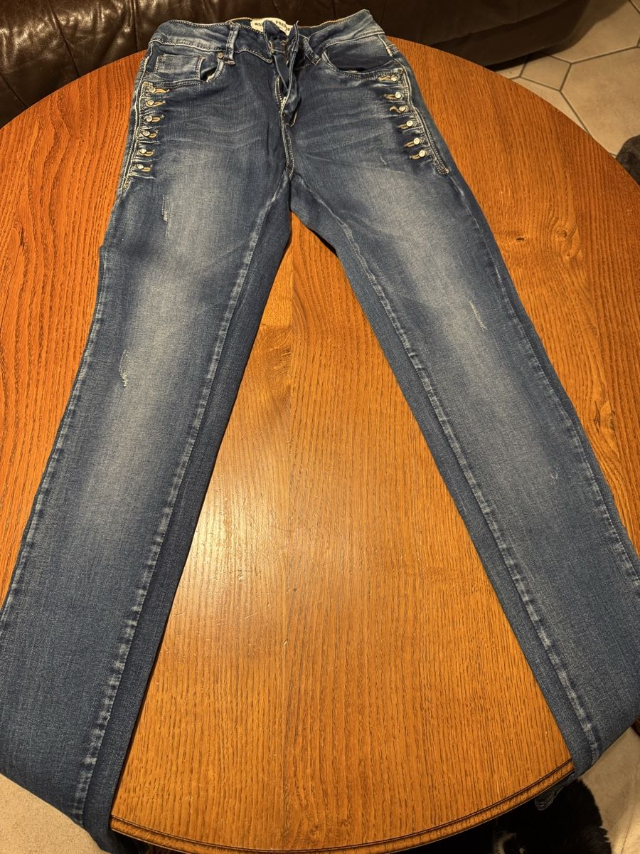 Jeans: Jeans femme stretch – Usato da Montsevelier venduto da ber_88db