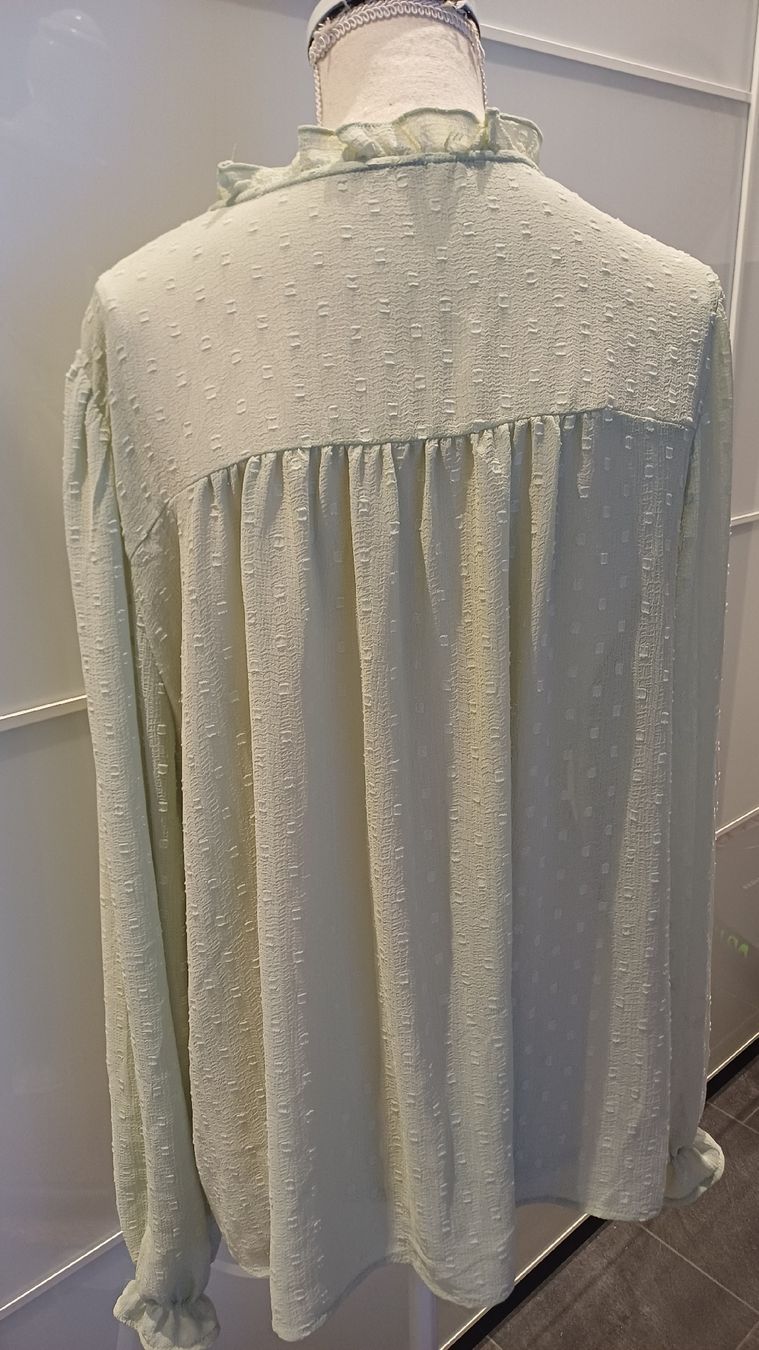 Camicette: Bluse Damen Langarm Crinkle-Optik Grösse M  – Usato da Arlesheim venduto da savina01 5