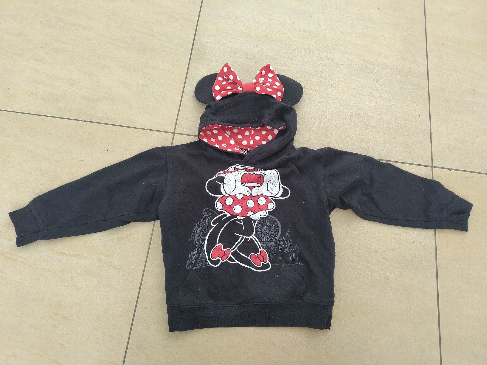 Maglioni & Felpe: Kinder Kapuzenpullover Minnie Maus Grösse 8A (ca. 116) – Usato da Embrach venduto da JenDeca