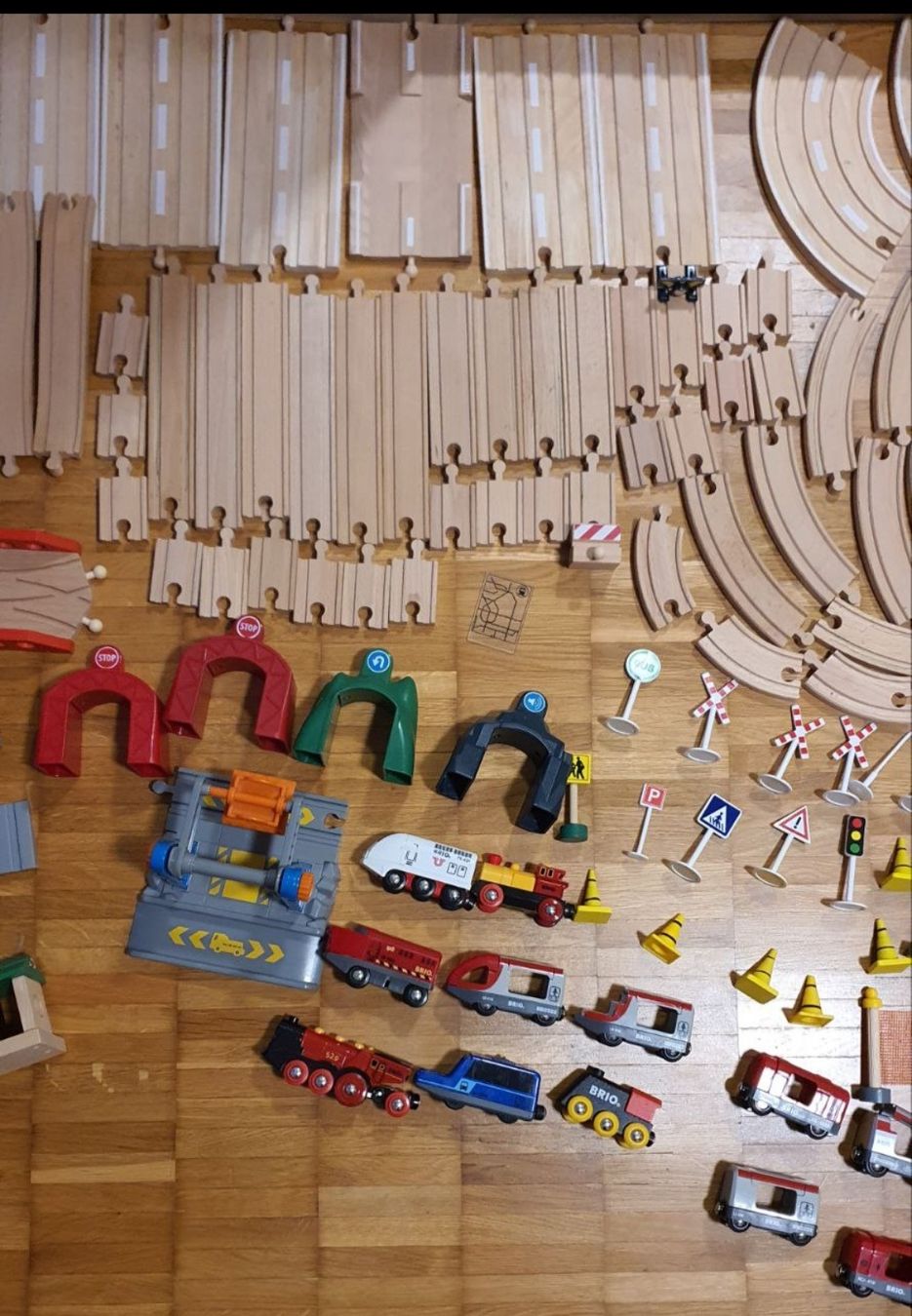 Brio Giocattoli: Sehr grosses Brio Sammlung – Usato da Emmenbrücke venduto da gatasalvache 2