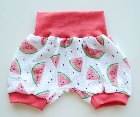 Kurze Pumphose aus Musselin 62/68 - Wassermelone - NEU