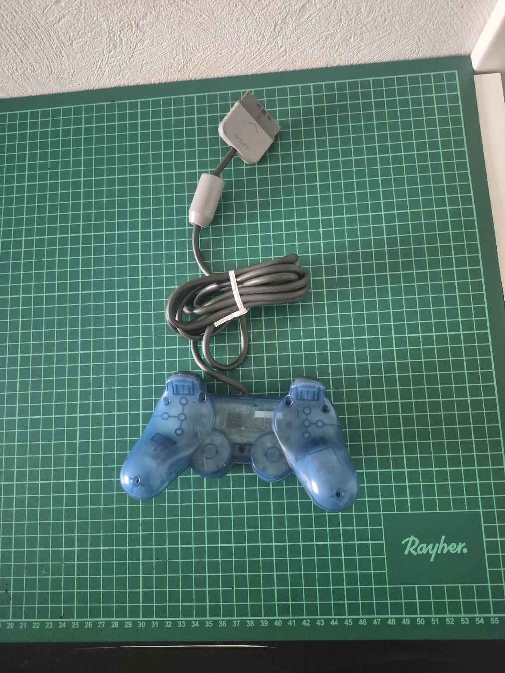 Sony Controller: Blue Sony PS2 Controller - Great condition for sale – Gebraucht aus Meyrin von Retro-GZ 1