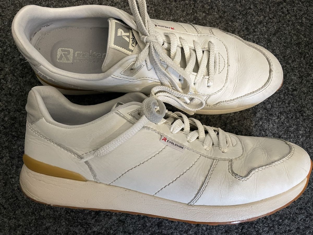 Rieker Herrenschuhe: Leder Sneaker / Turnschuh von Rieker Gr. 44 – Gebraucht aus Thun von Mumi