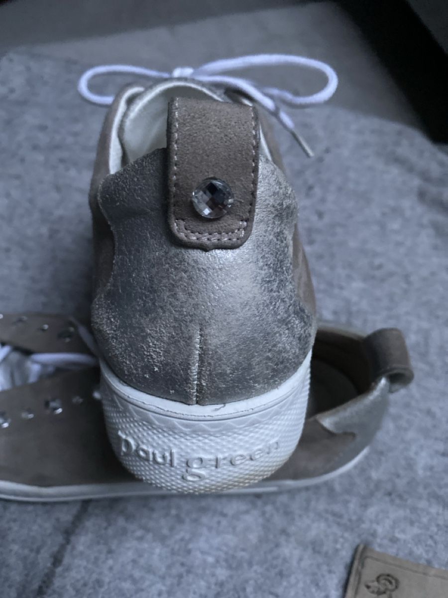 Paul Green Scarpe da donna: Paul Green Sneaker, ca. Gr.. 7 Grau/Silber mit Strasssteine – Usato da Homberg b. Thun venduto da Homata 7