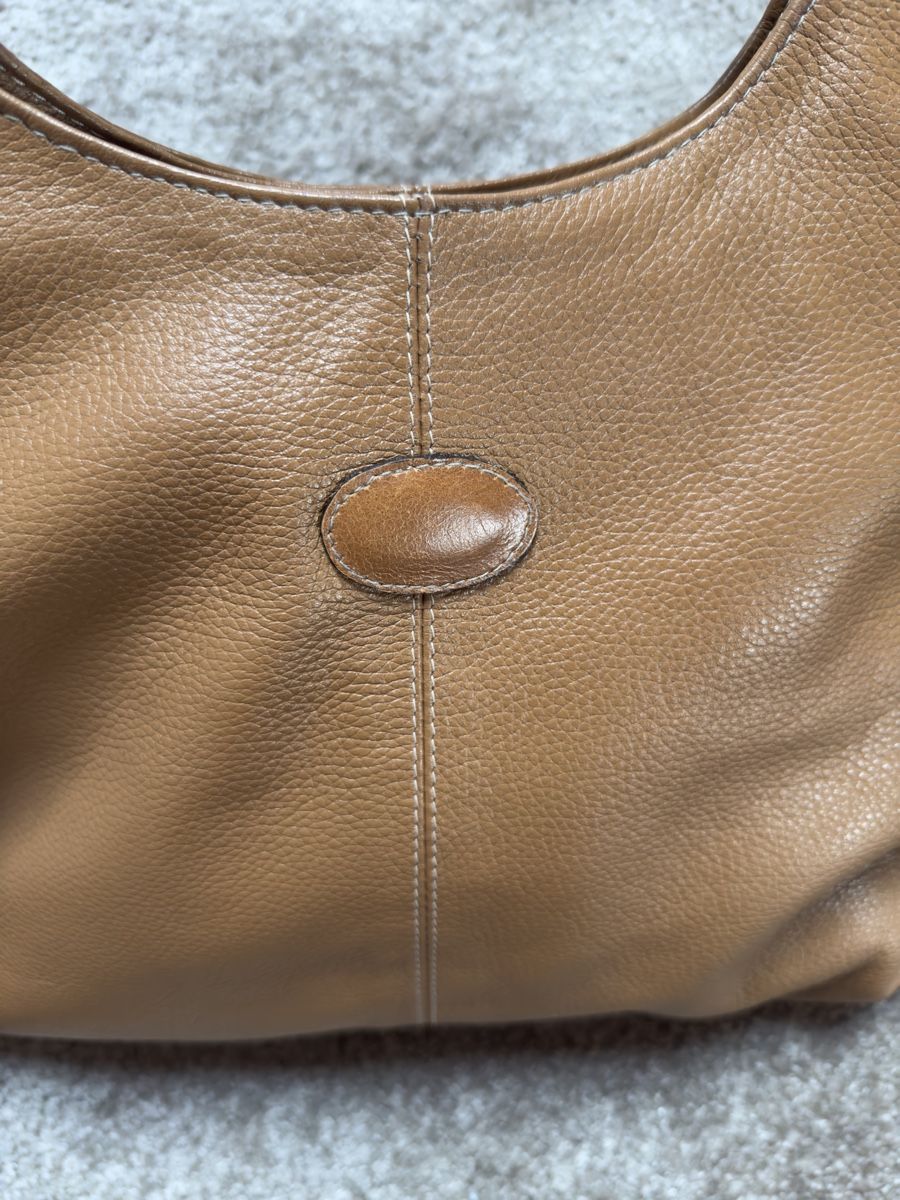 Borse da donna: Sac en cuir marron, grand format – Usato da Vuippens venduto da Anna_as 4