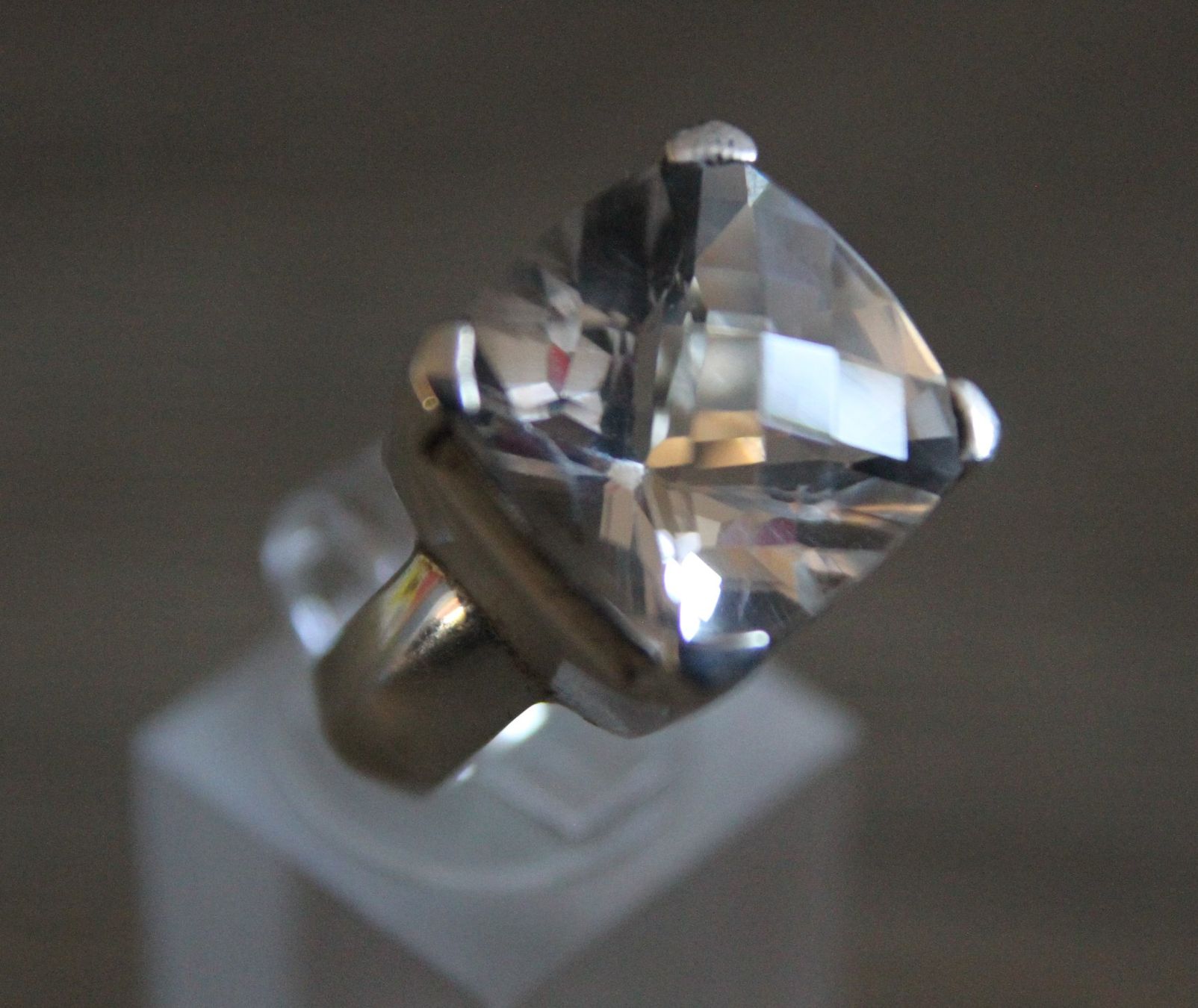 Anelli: Bergkristall  Ring  Schmuck Grösse 54 – Usato da Matten b. Interl venduto da EdelsteineInterlaken 2