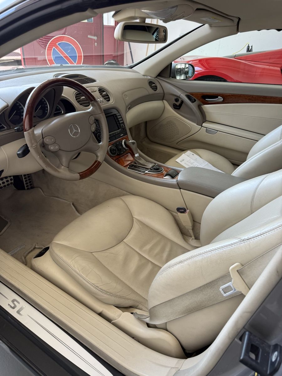 Mercedes-Benz Automobili: Mercedes Benz SL 350 – Usato da Pfäffikon ZH venduto da Blueday76 7
