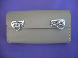 Alte schweizer Velosattelwerkzeugtasche NEU für Oldtimer .
