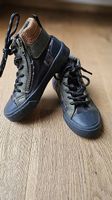 Hohe Sneaker Grösse 26