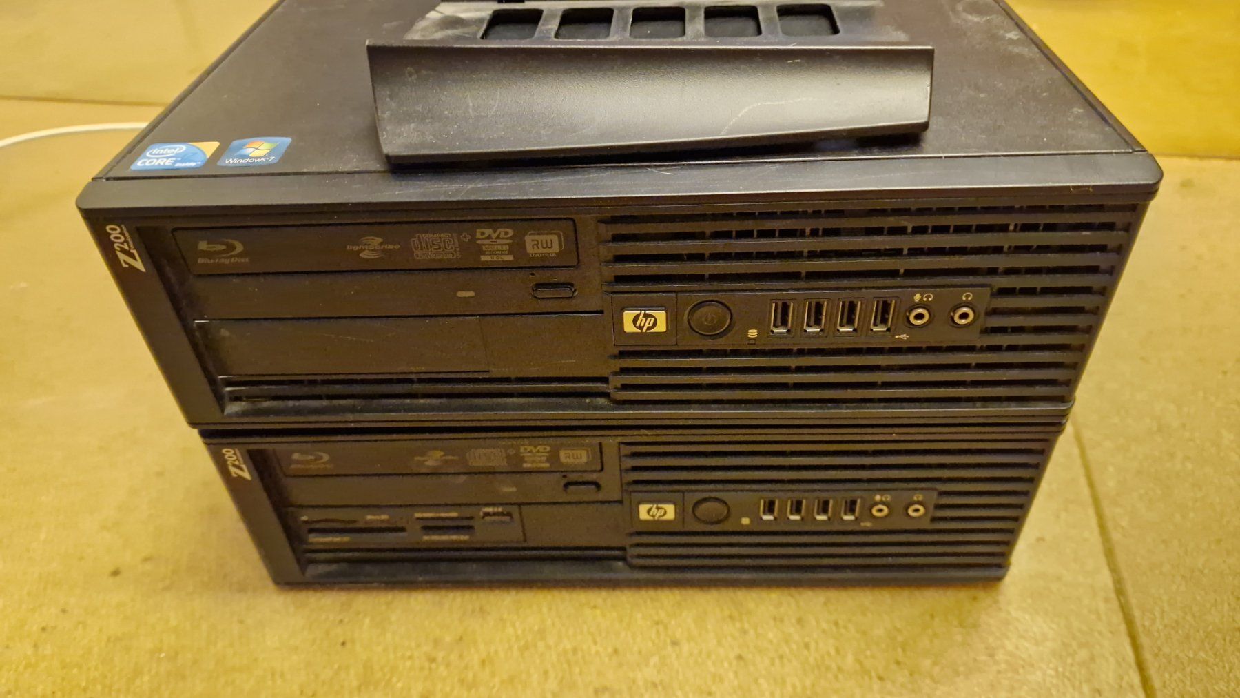 Hewlett Packard PCs: 2x HP Z200 SFF gut ausgerüstet – Gebraucht aus Bern von Skiper