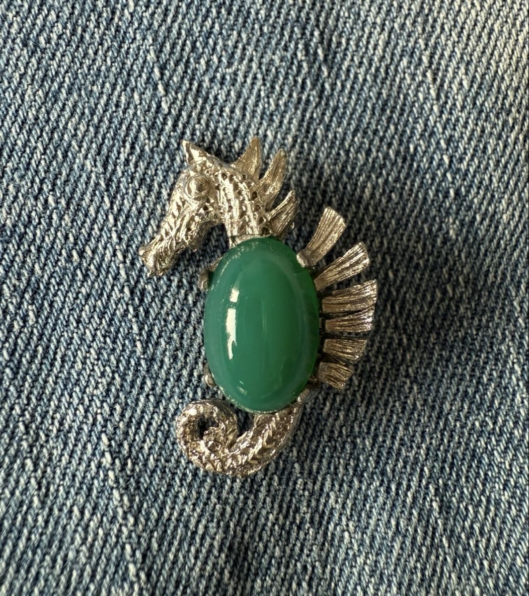 Spille & Fermagli: Broche vintage hippocampe comme neuve! – Nuovo (secondo la descrizione) da Cointrin venduto da sacha1981