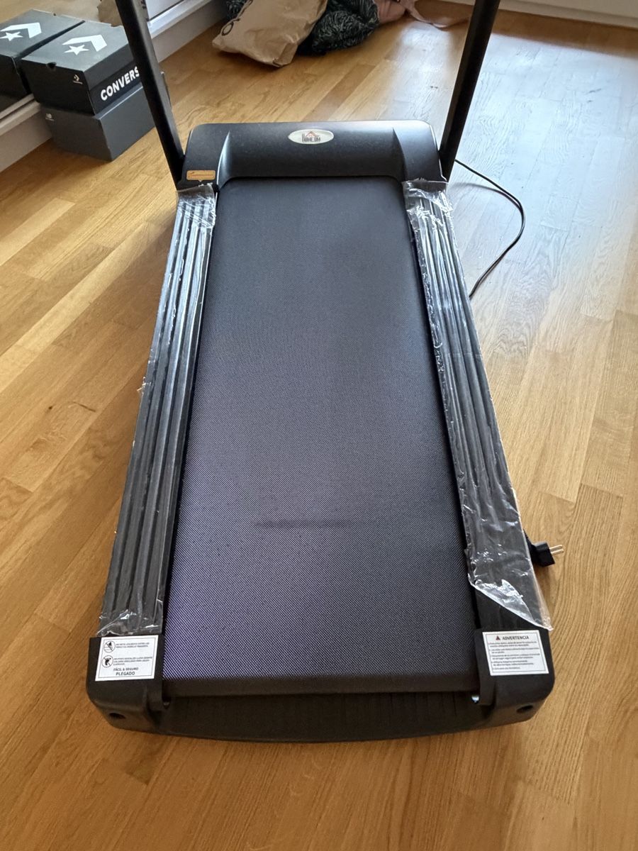 Hometrainer: Treadmill – Gebraucht aus Basel von gia_mkh7 5