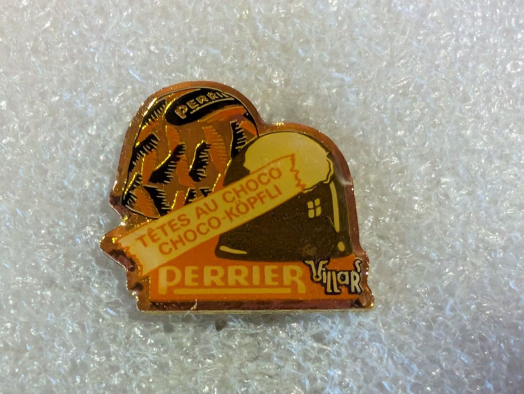 Placchette & Badge: Ansteckpin 115: Perrier – Usato da Oppligen venduto da Pin-Fall-Shop