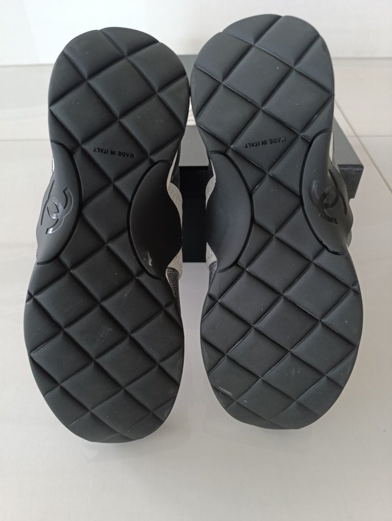 Chanel Scarpe da donna: Chanel Sneaker, Grösse 37.5, Neu – Nuovo e nell'imballaggio originale da Hergiswil NW venduto da pol_9dl8 5