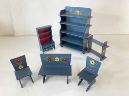 Vintage Puppenhausmöbel aus Holz, 6 Tlg.
