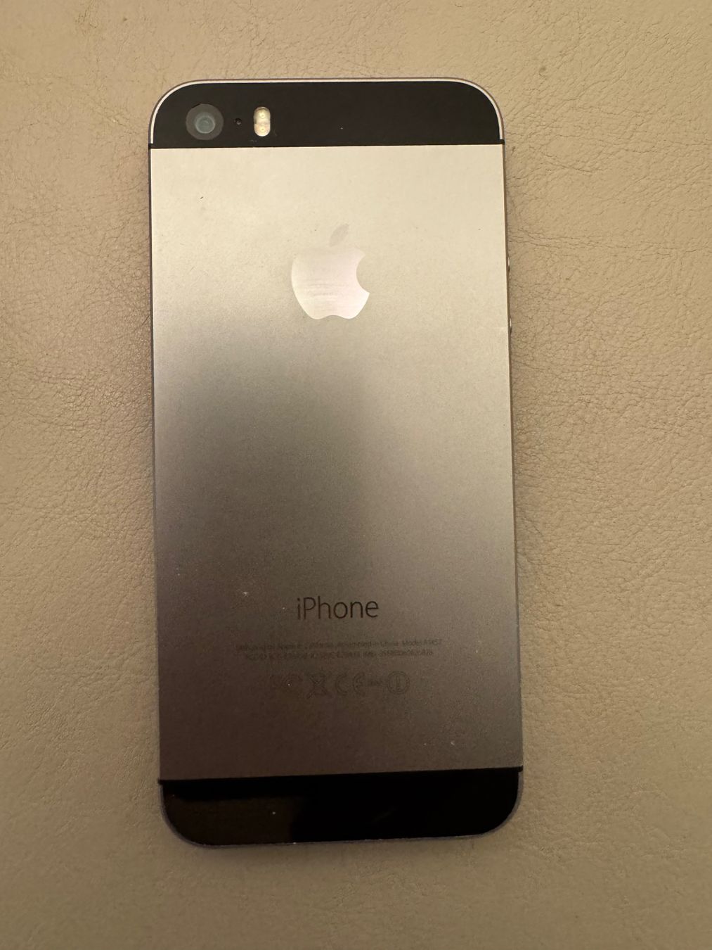 Apple Portables: iPhone 5S – Défectueux à Adliswil par Busys 1